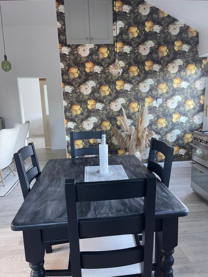 Cosy Apartment With Fire Stove Athlone Eksteriør billede