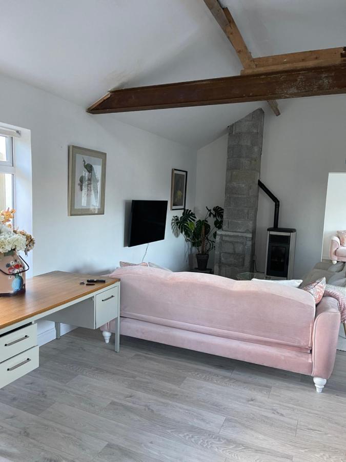 Cosy Apartment With Fire Stove Athlone Eksteriør billede